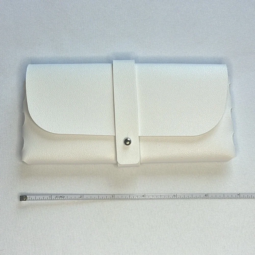 BLUE SUNGLASSES W/FREE CASE ✨✨✨ - Picture 6 of 7